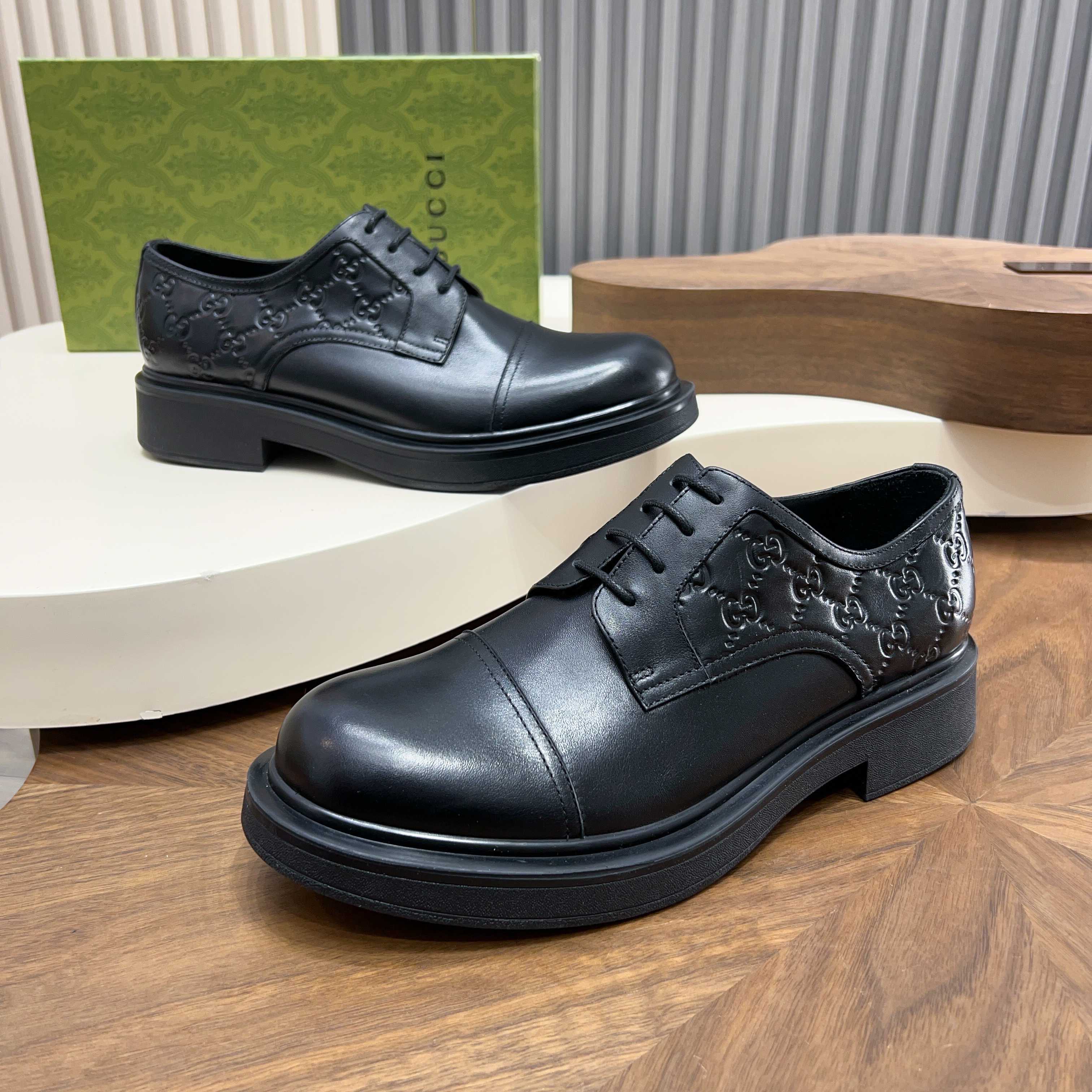 Gucci shoes