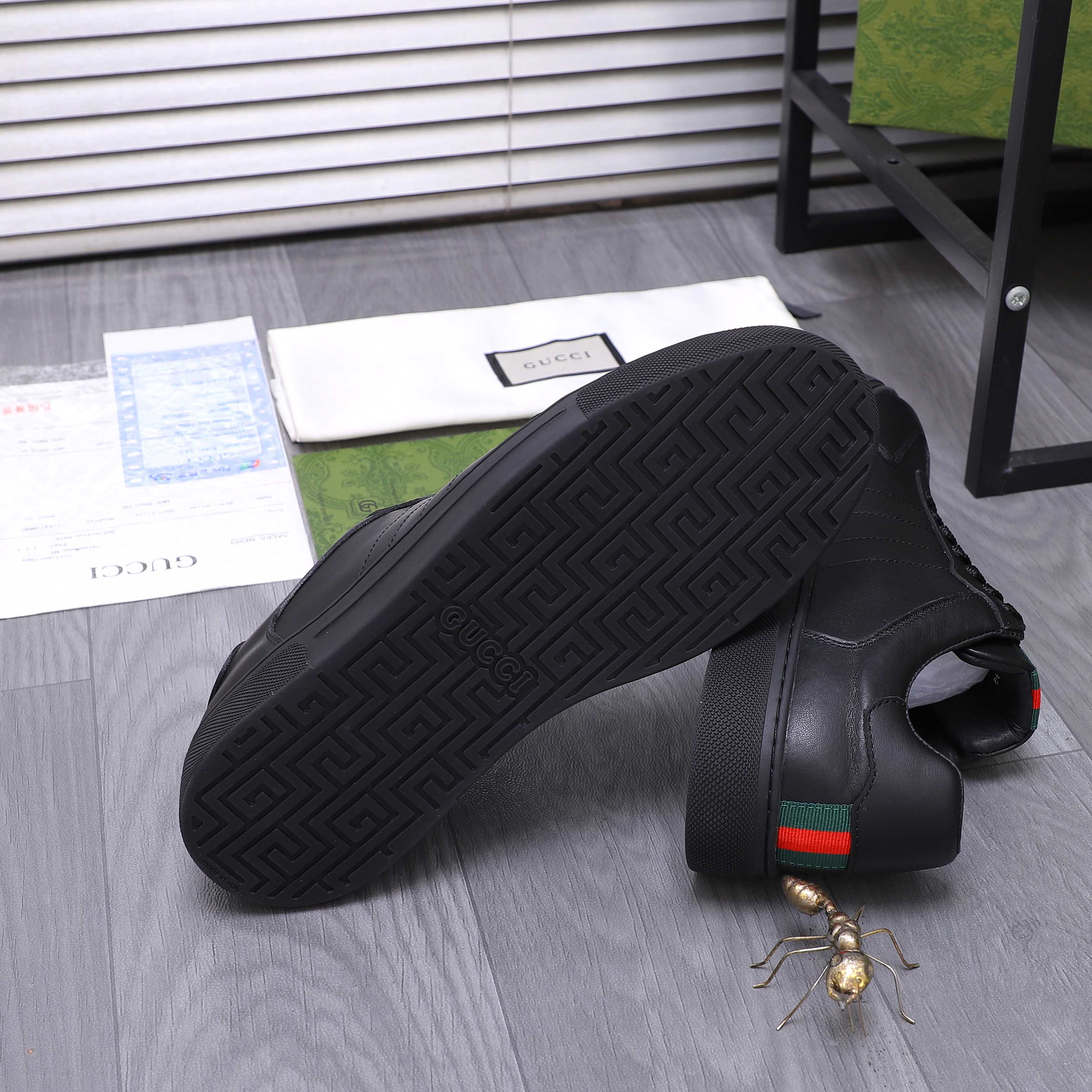 Gucci shoes