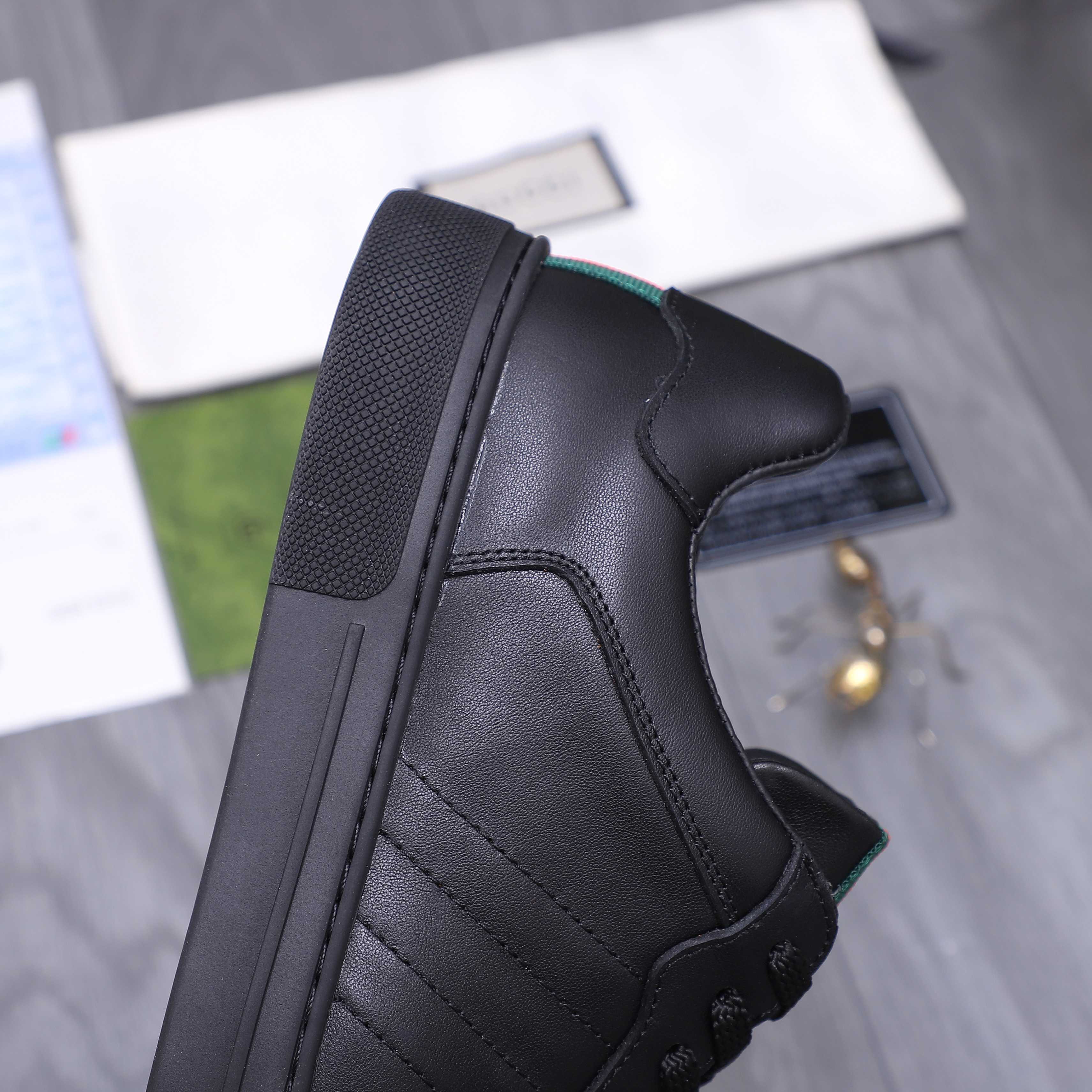 Gucci shoes