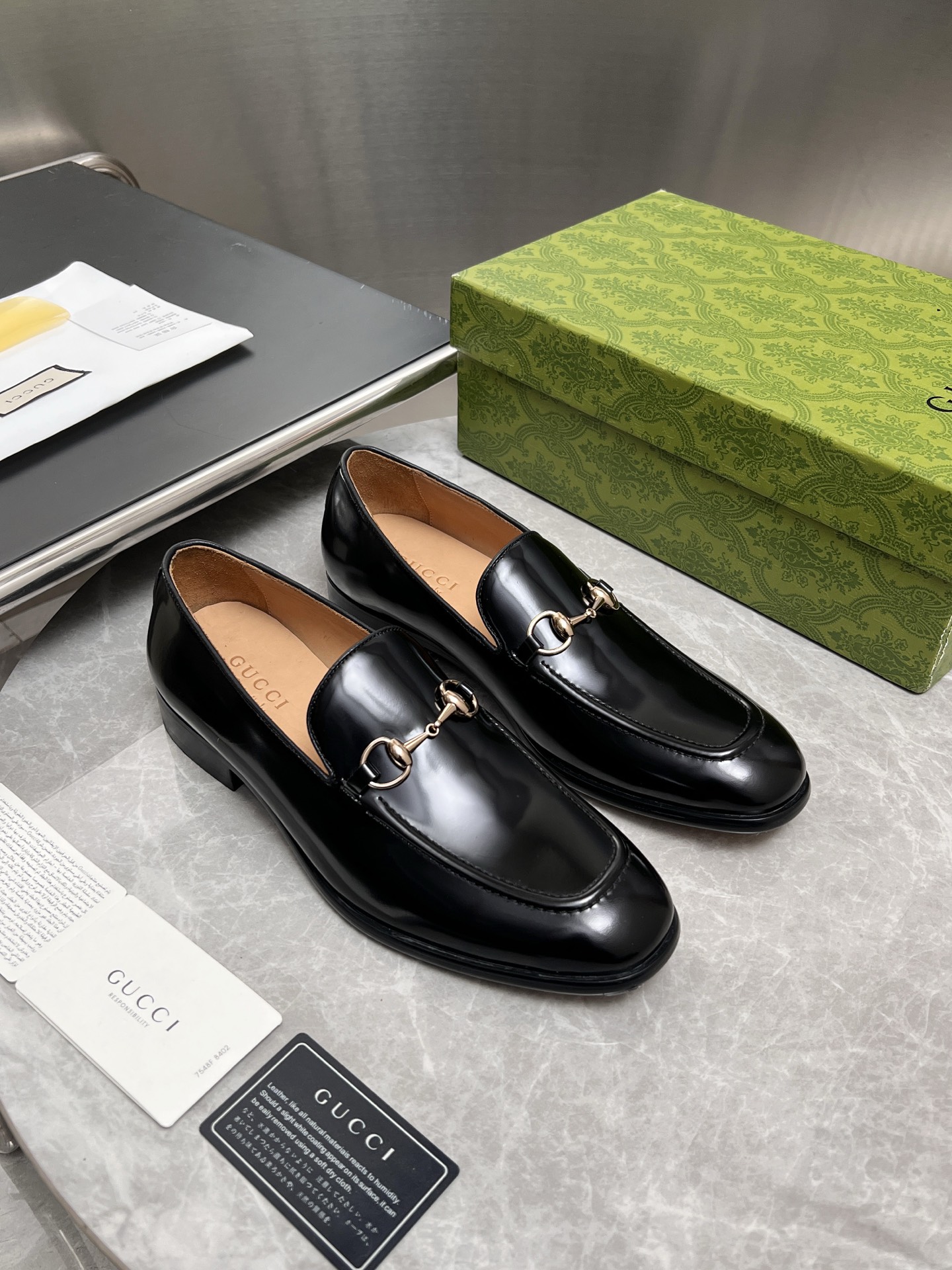 Gucci shoes