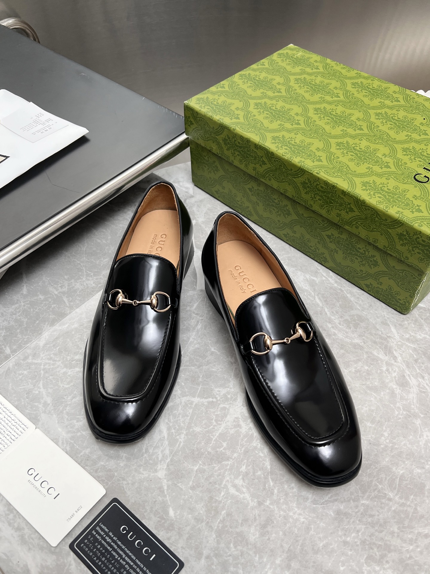 Gucci shoes