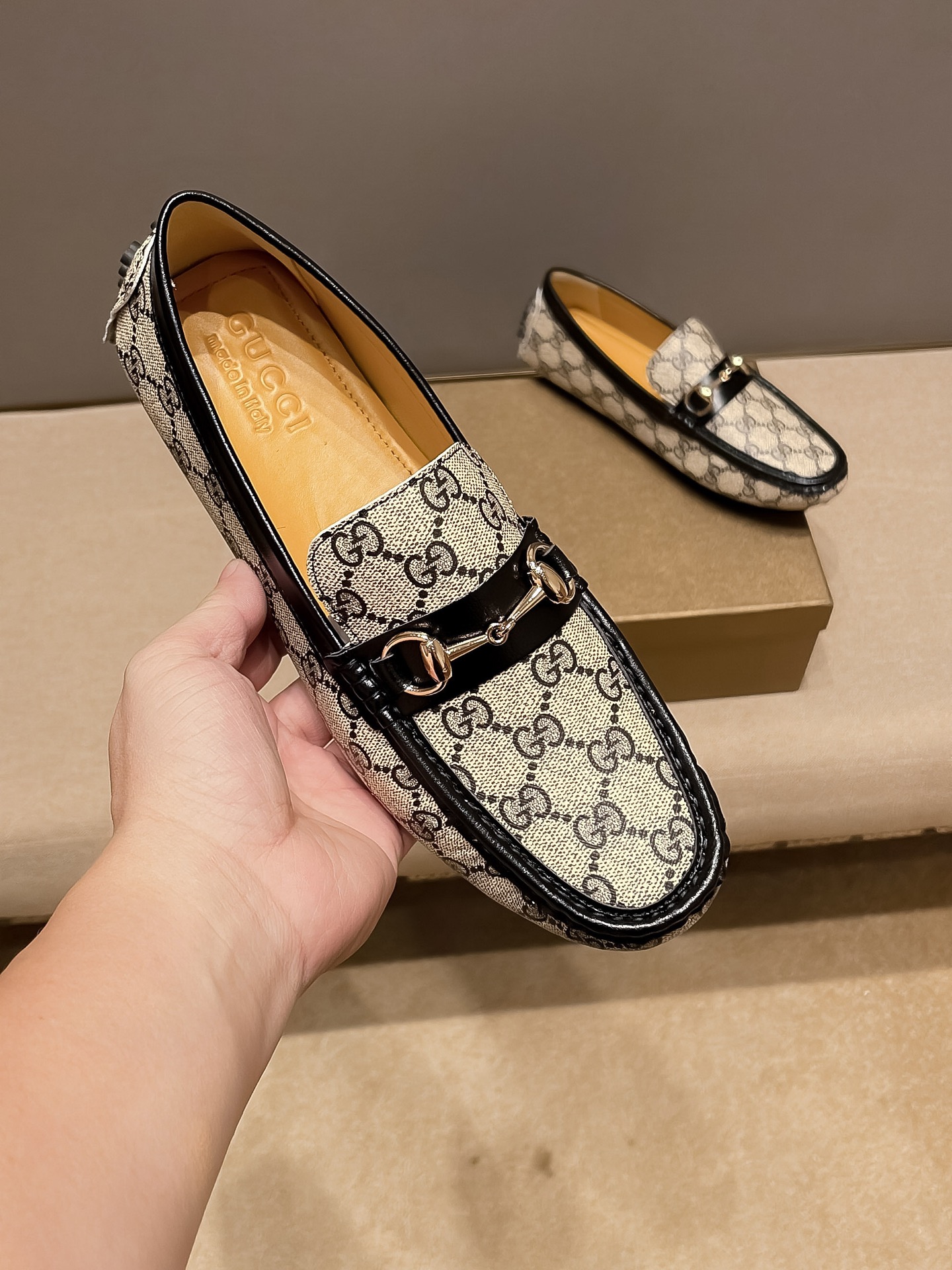Gucci shoes