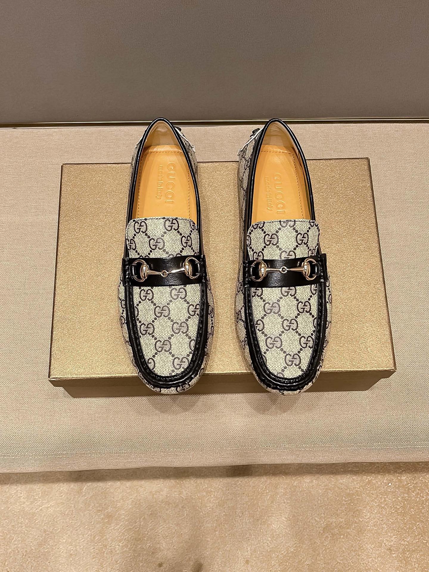Gucci shoes