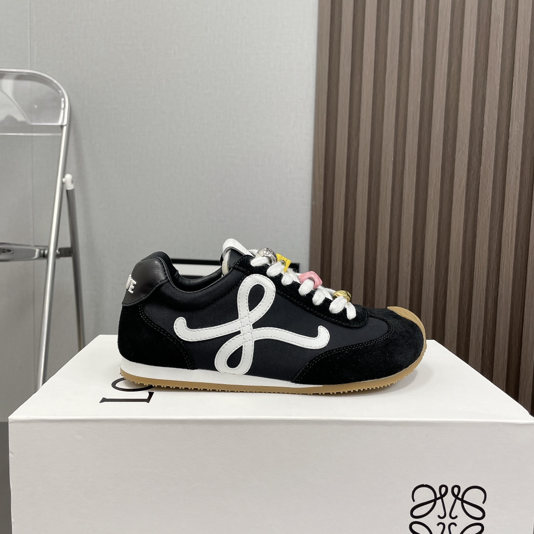 Loewe shoes