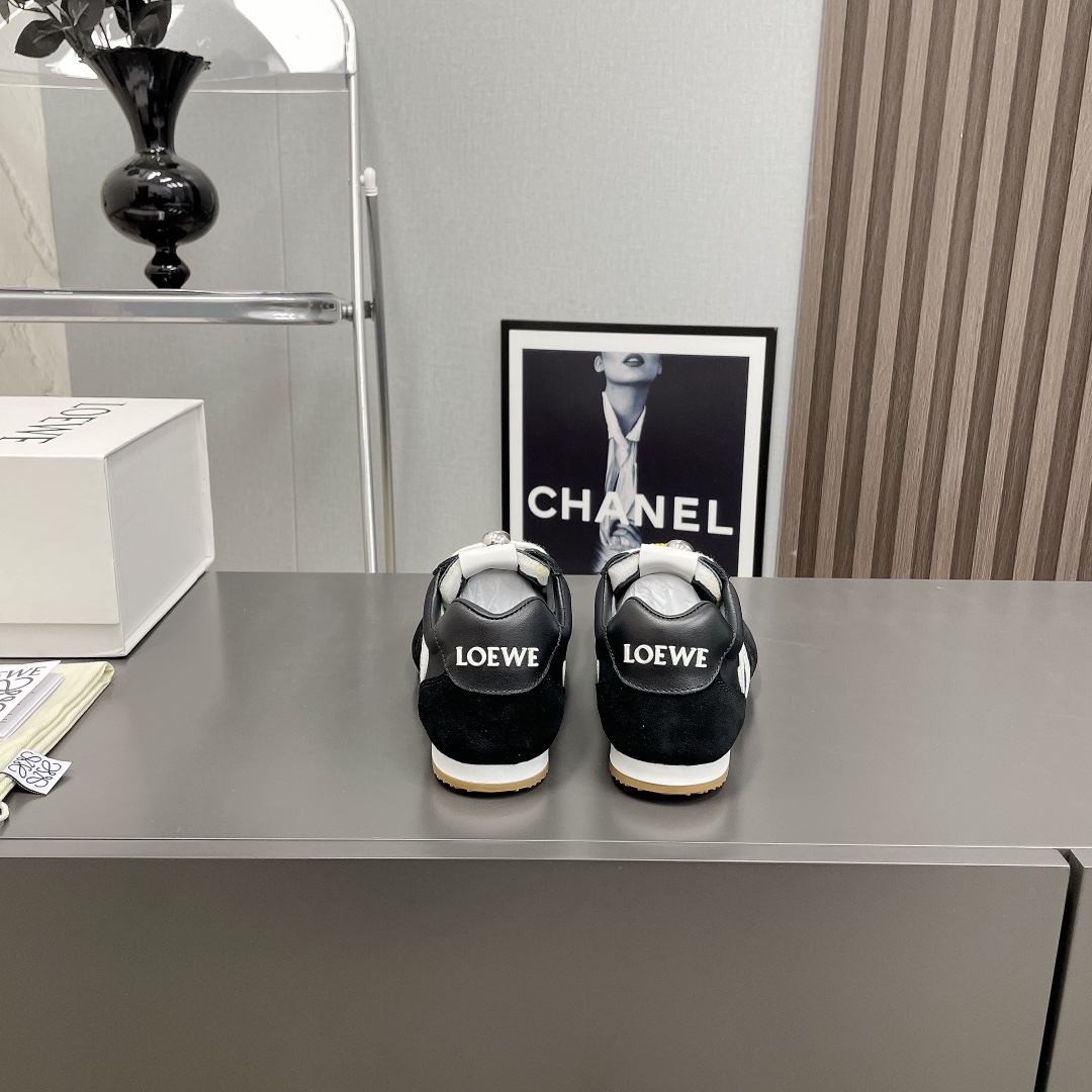 Loewe shoes