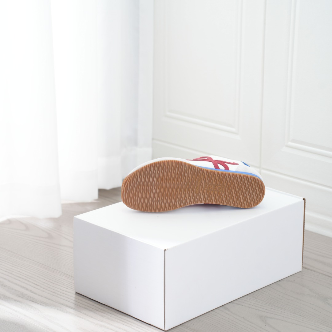 Loewe shoes