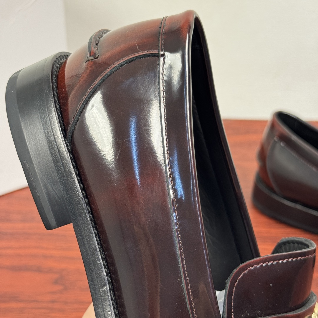 Versace shoes