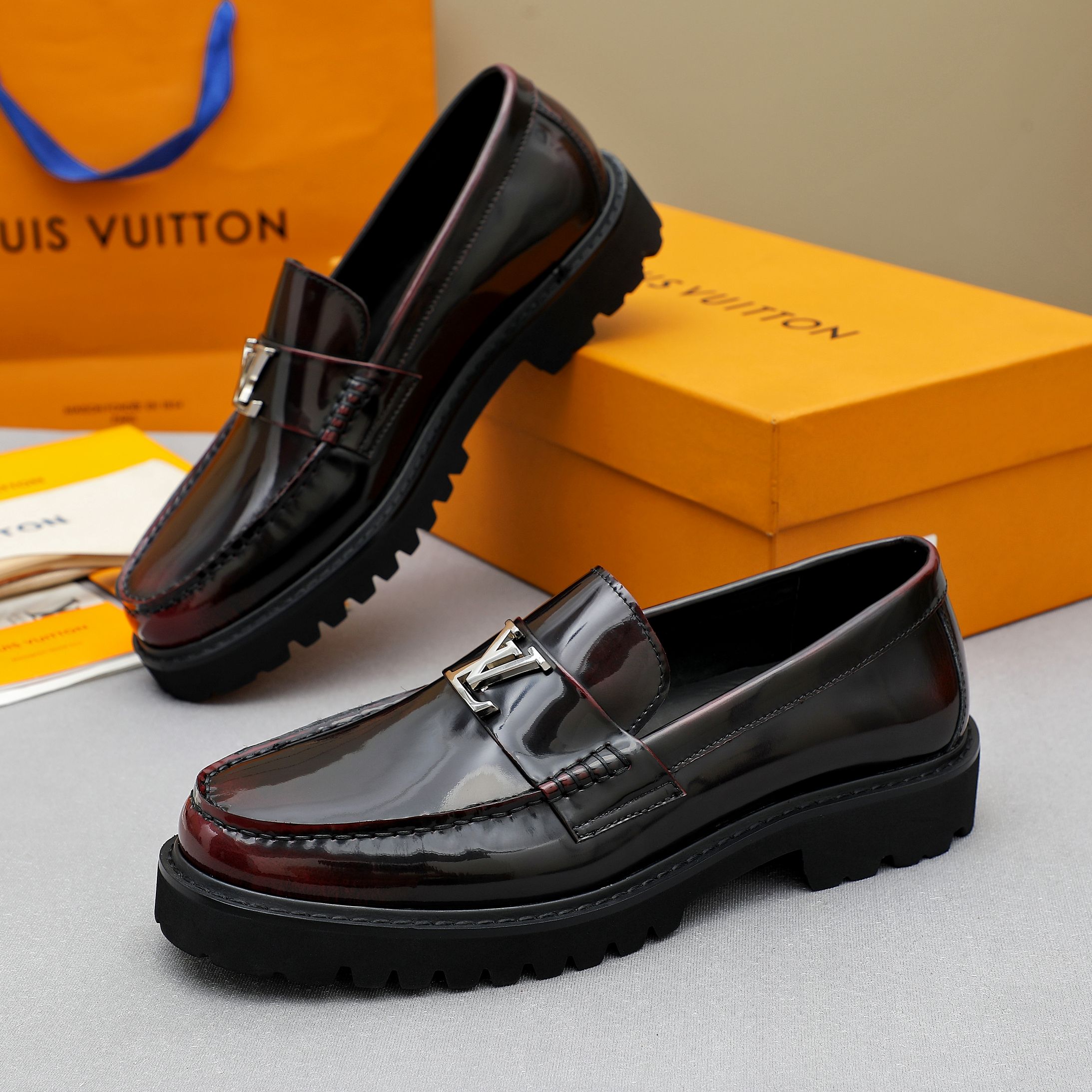LV