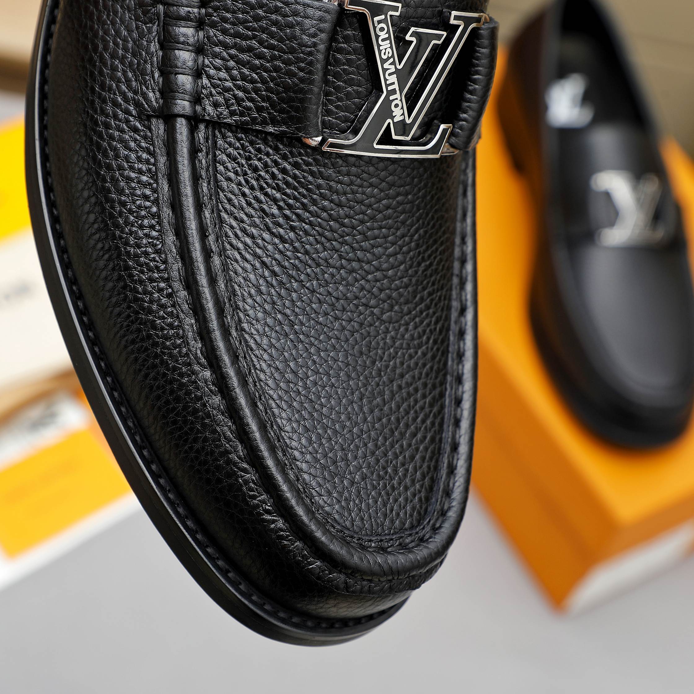 LV
