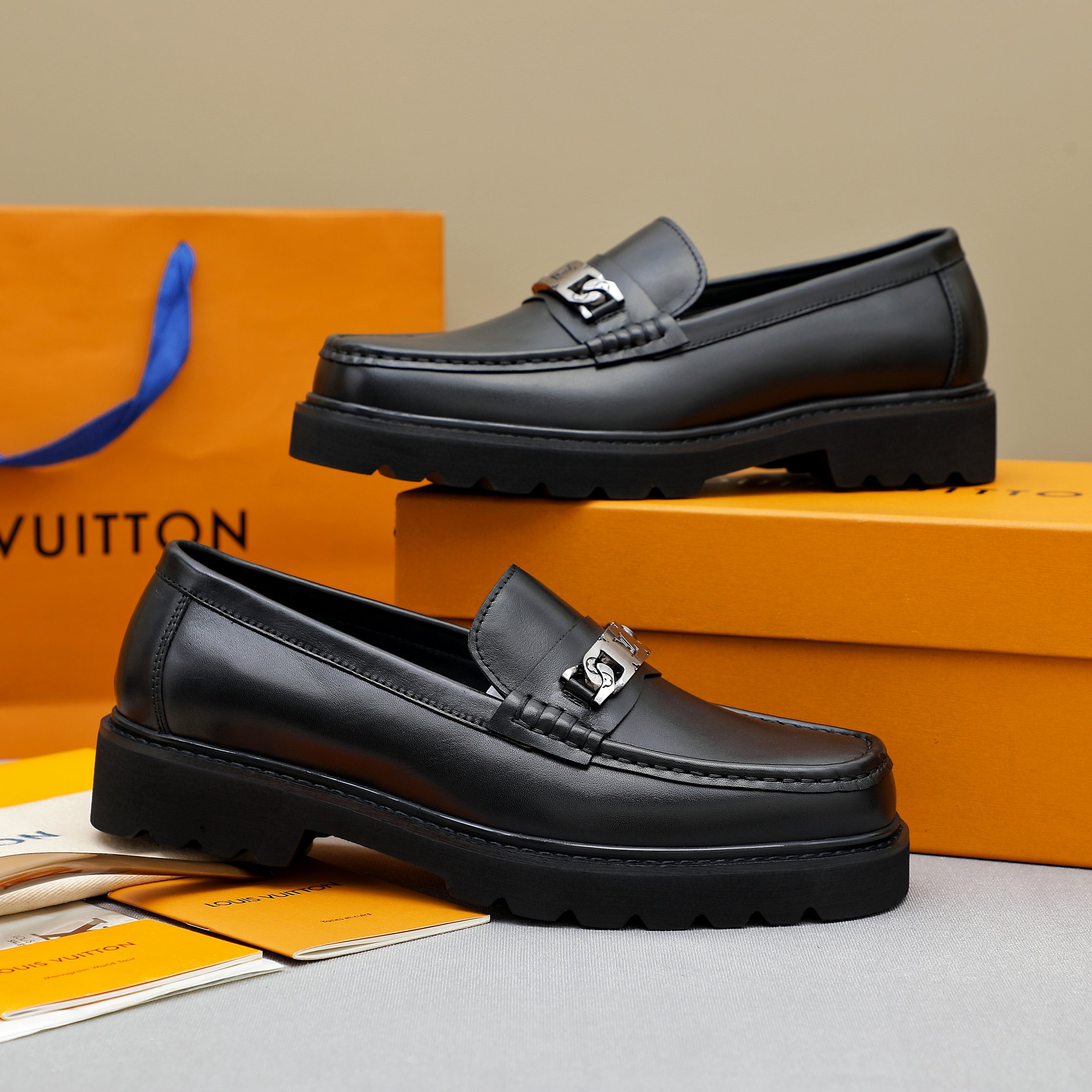 LV