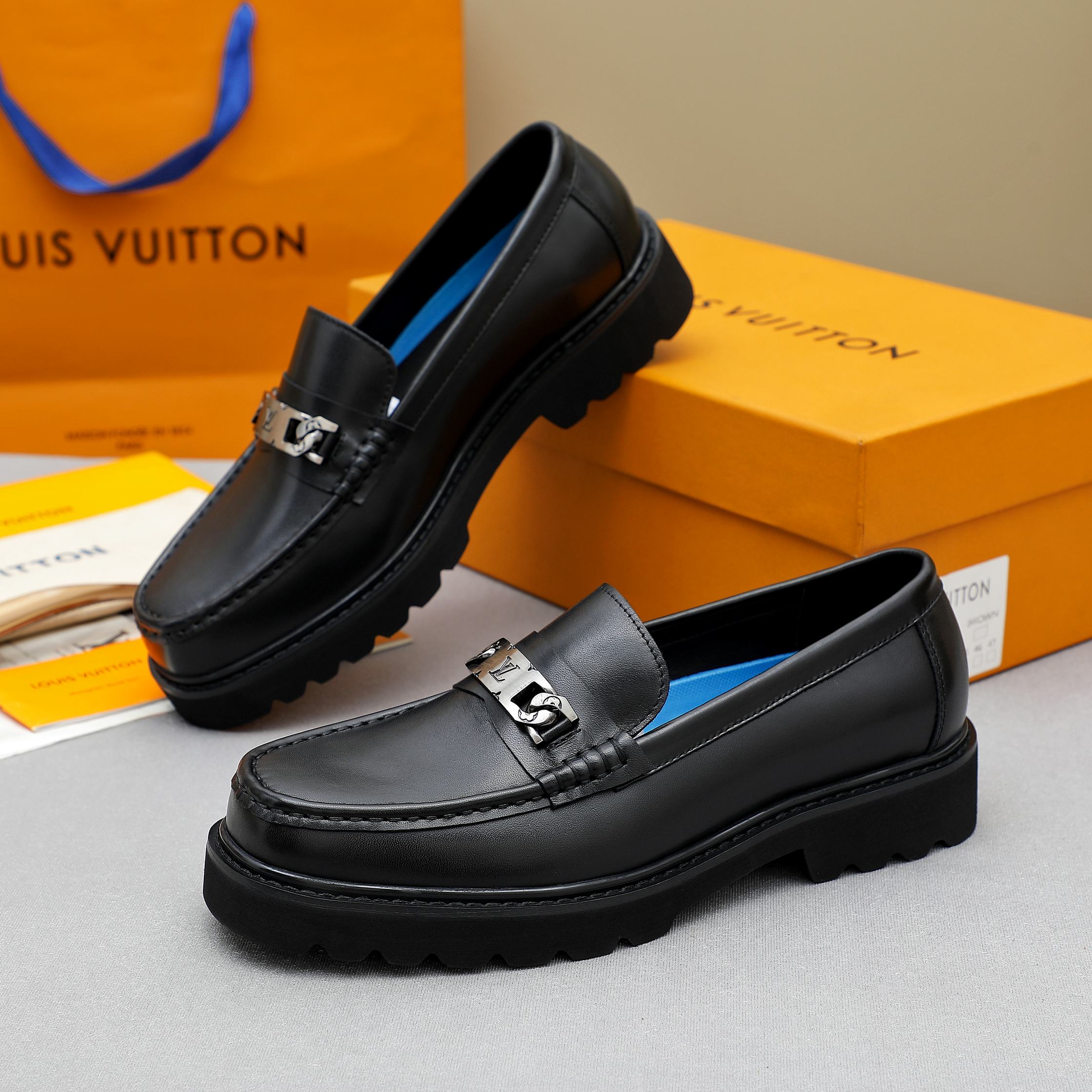 LV