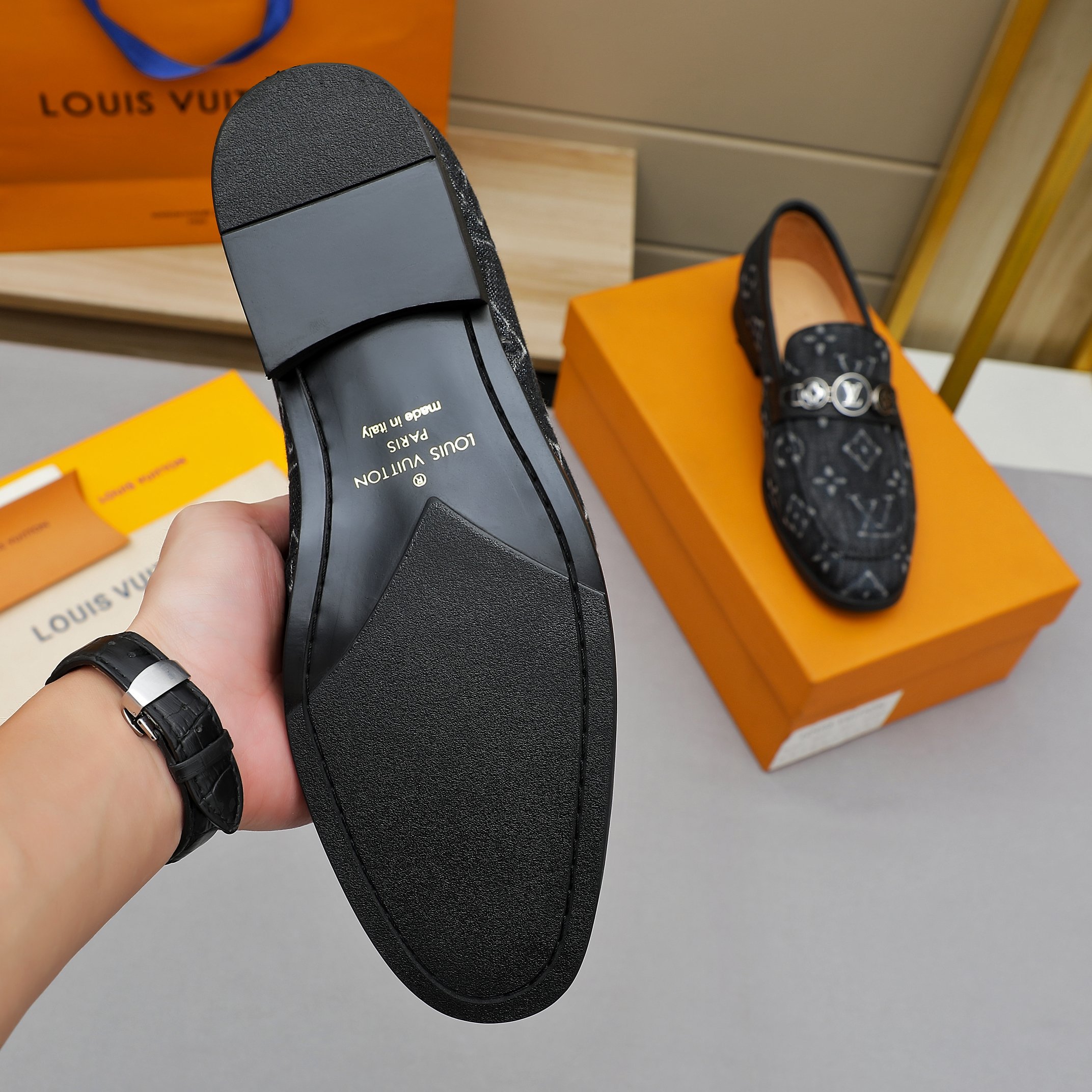 LV