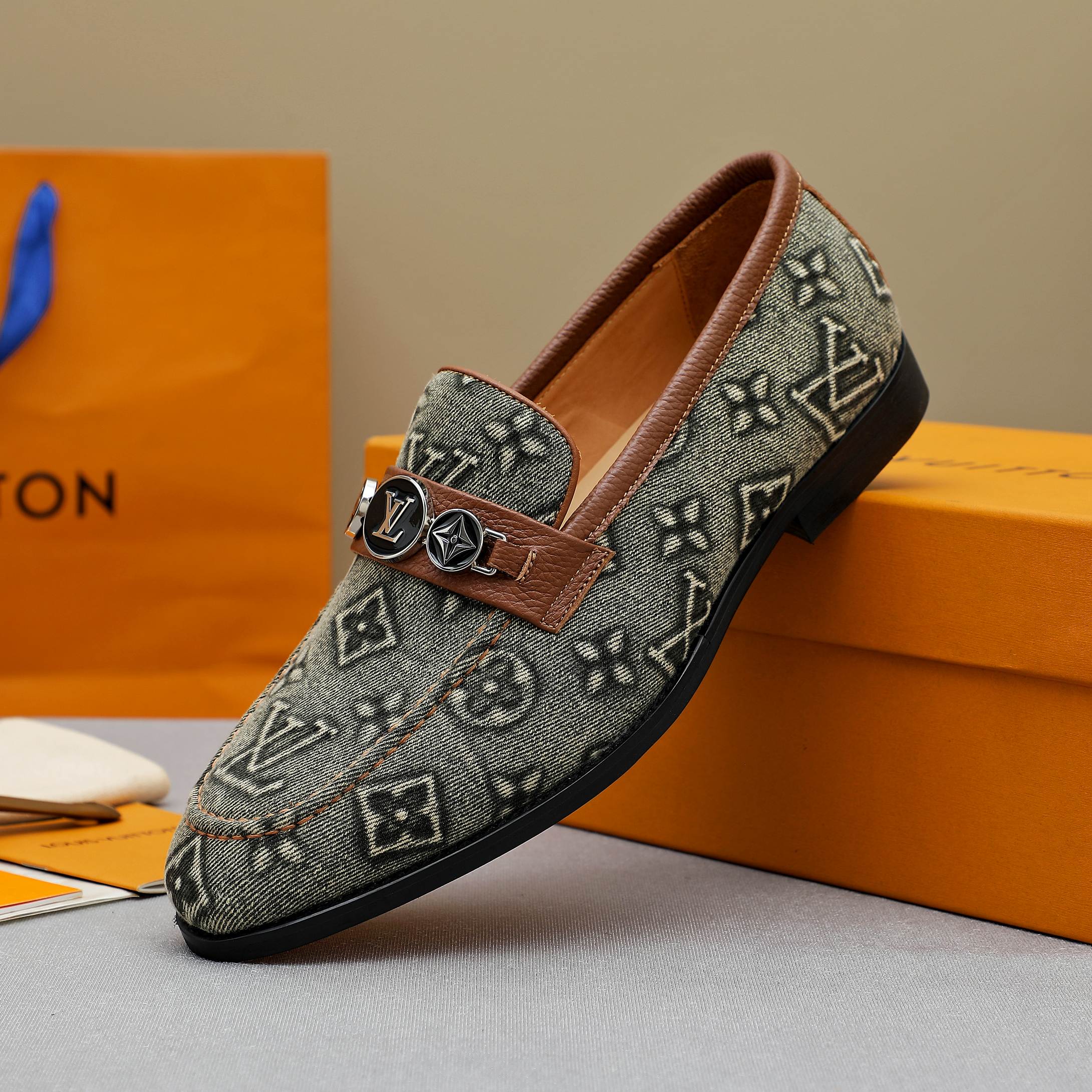 LV