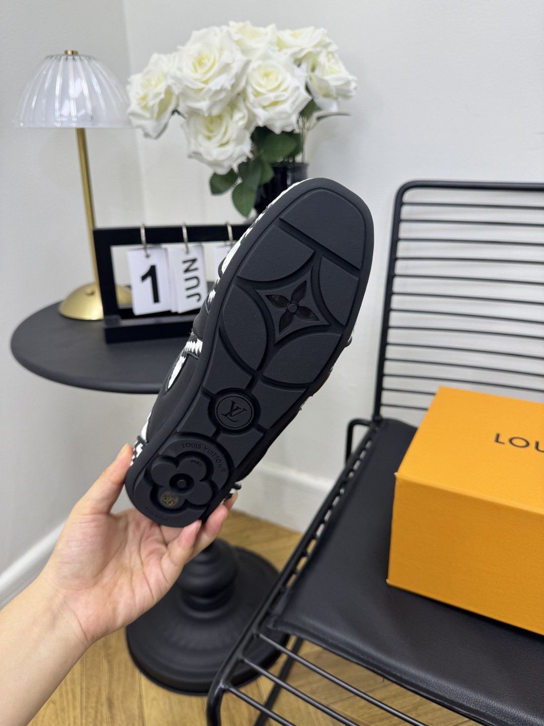LV