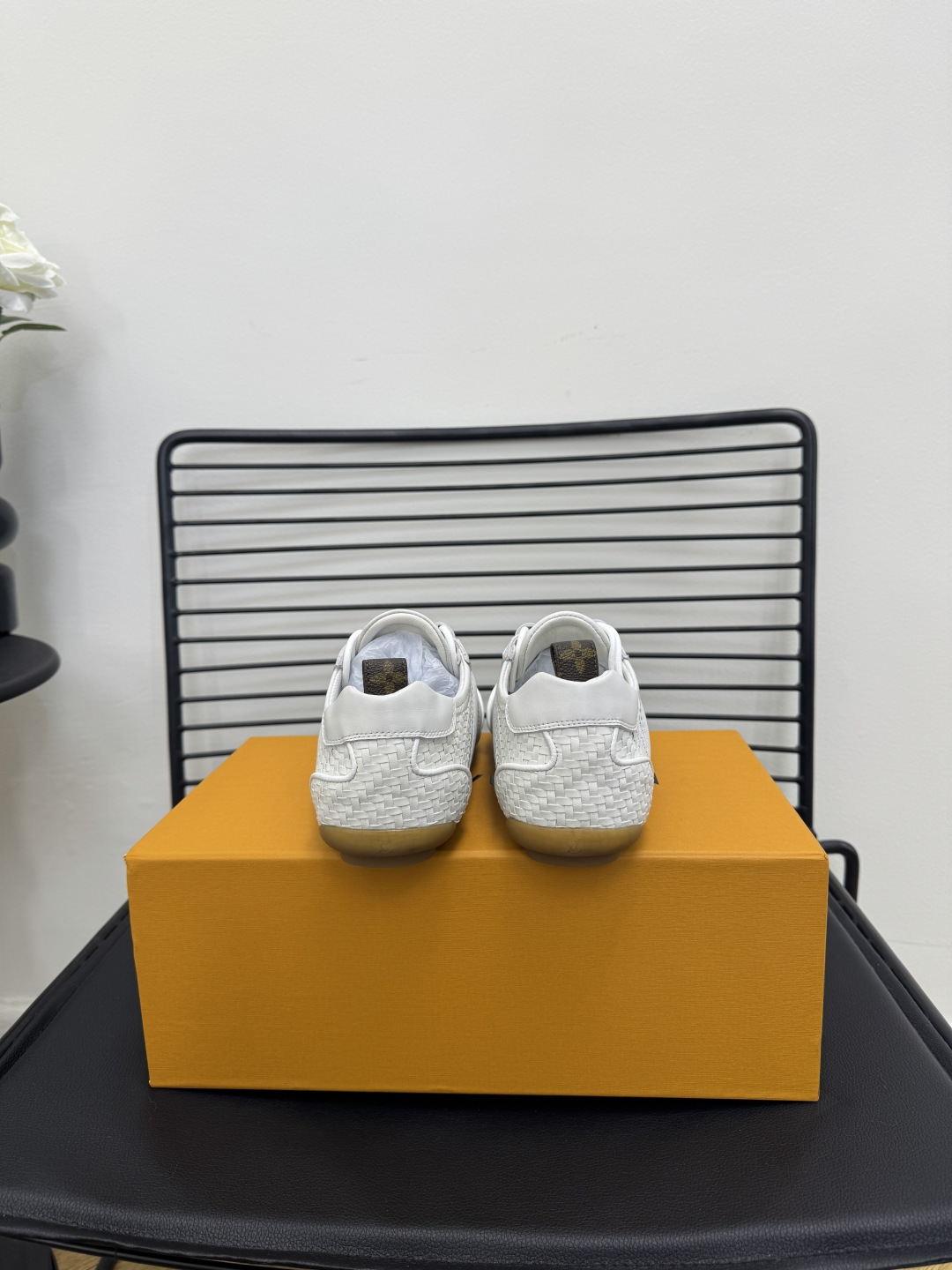 LV
