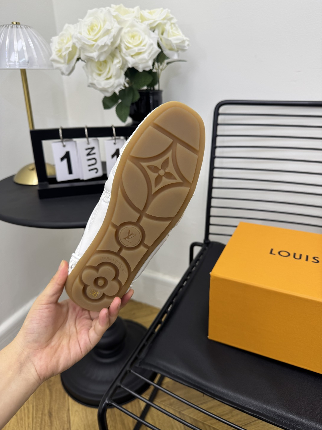 LV