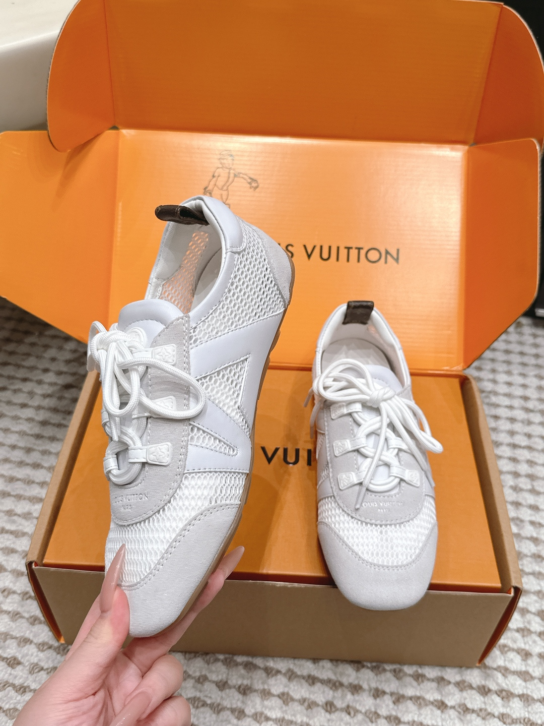 LV
