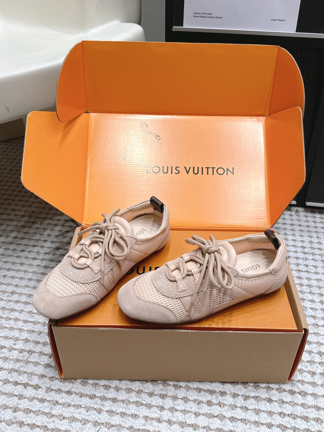 LV