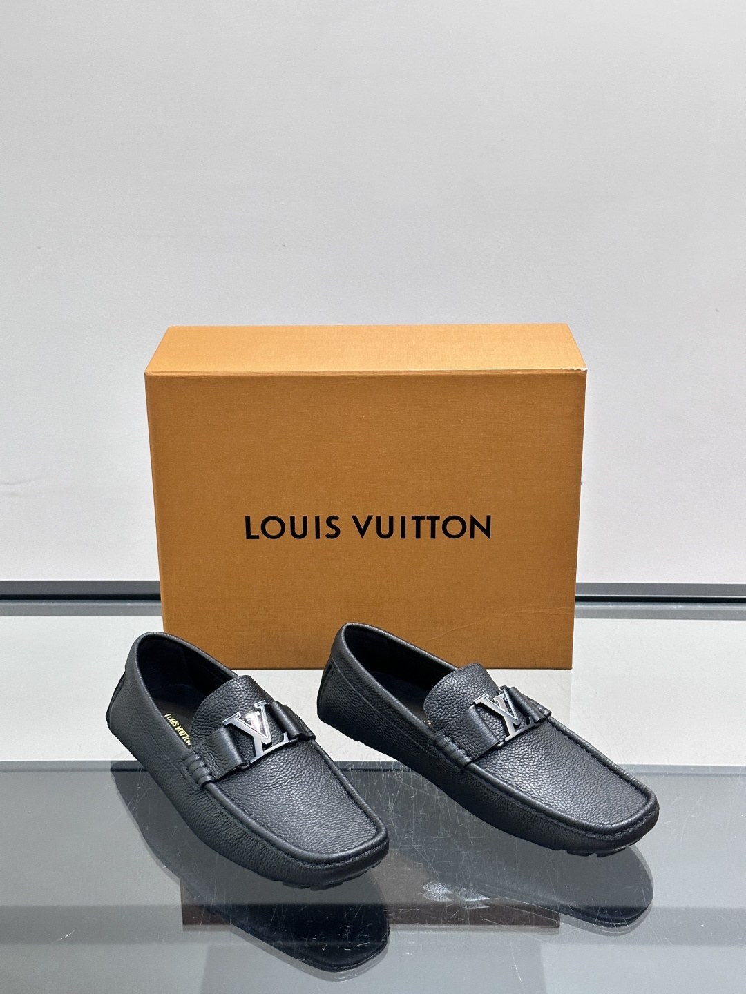LV