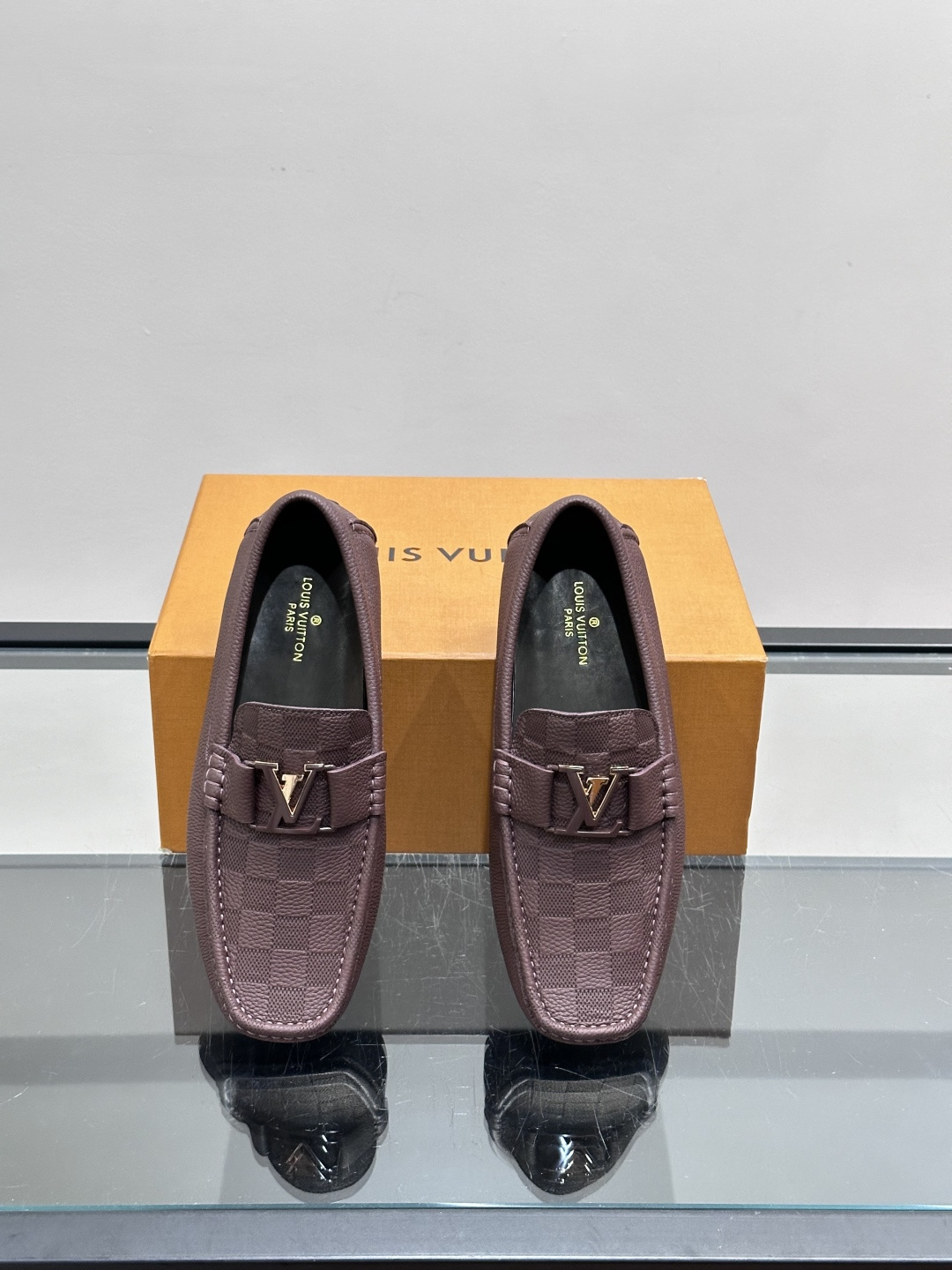 LV