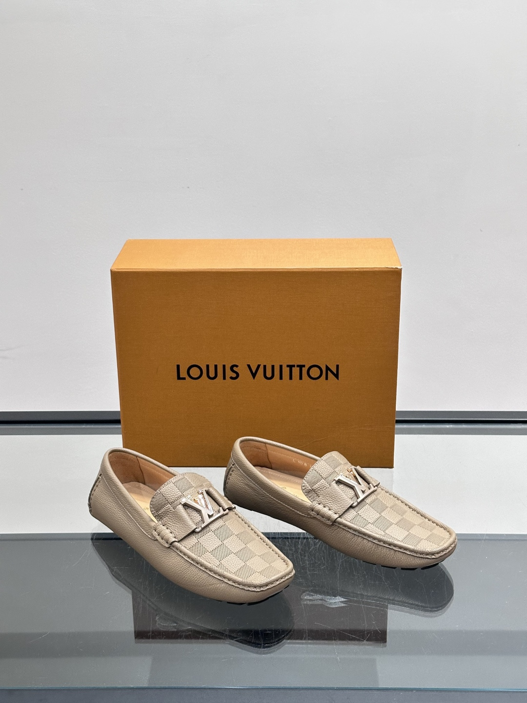 LV