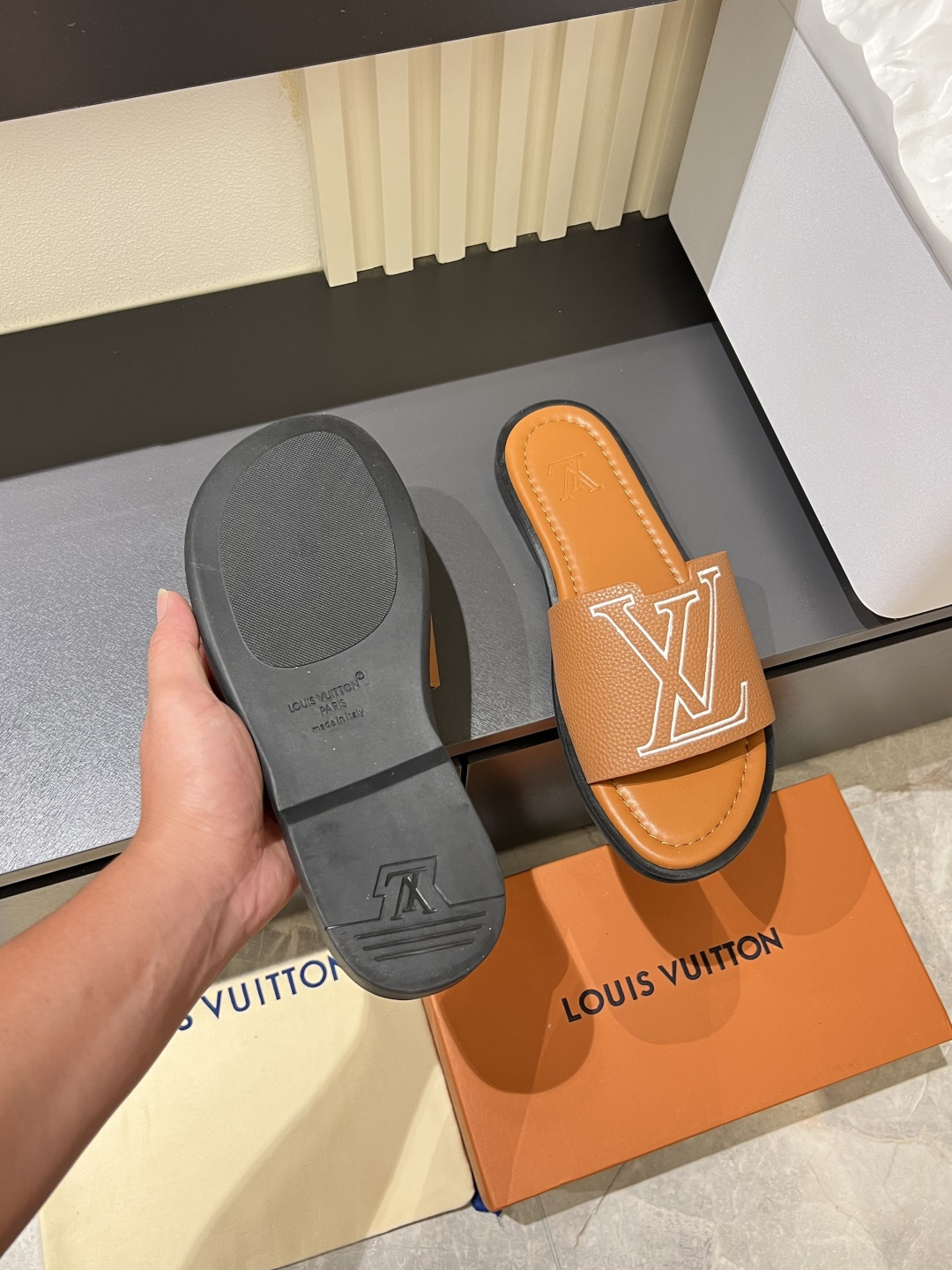 LV