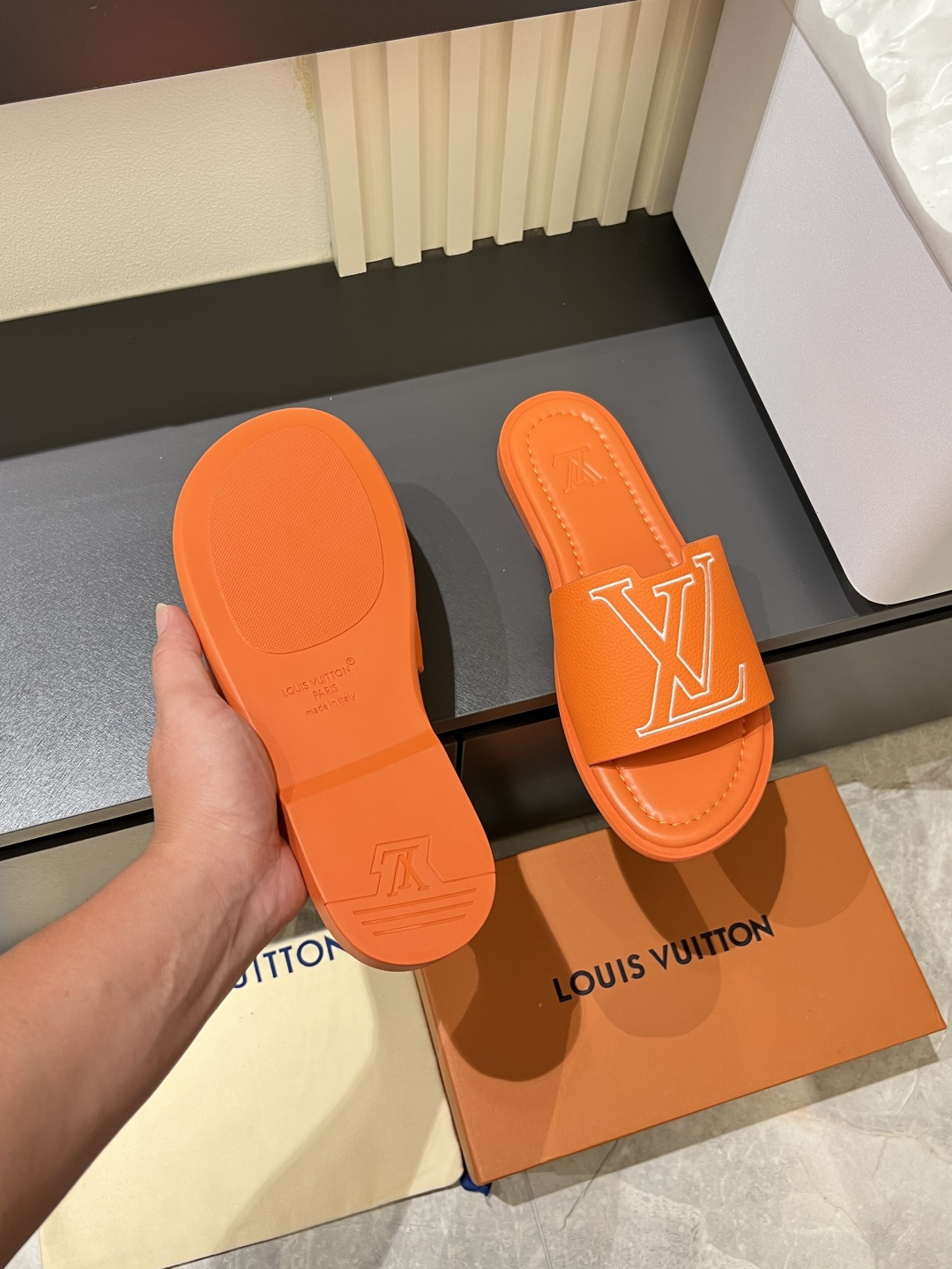 LV