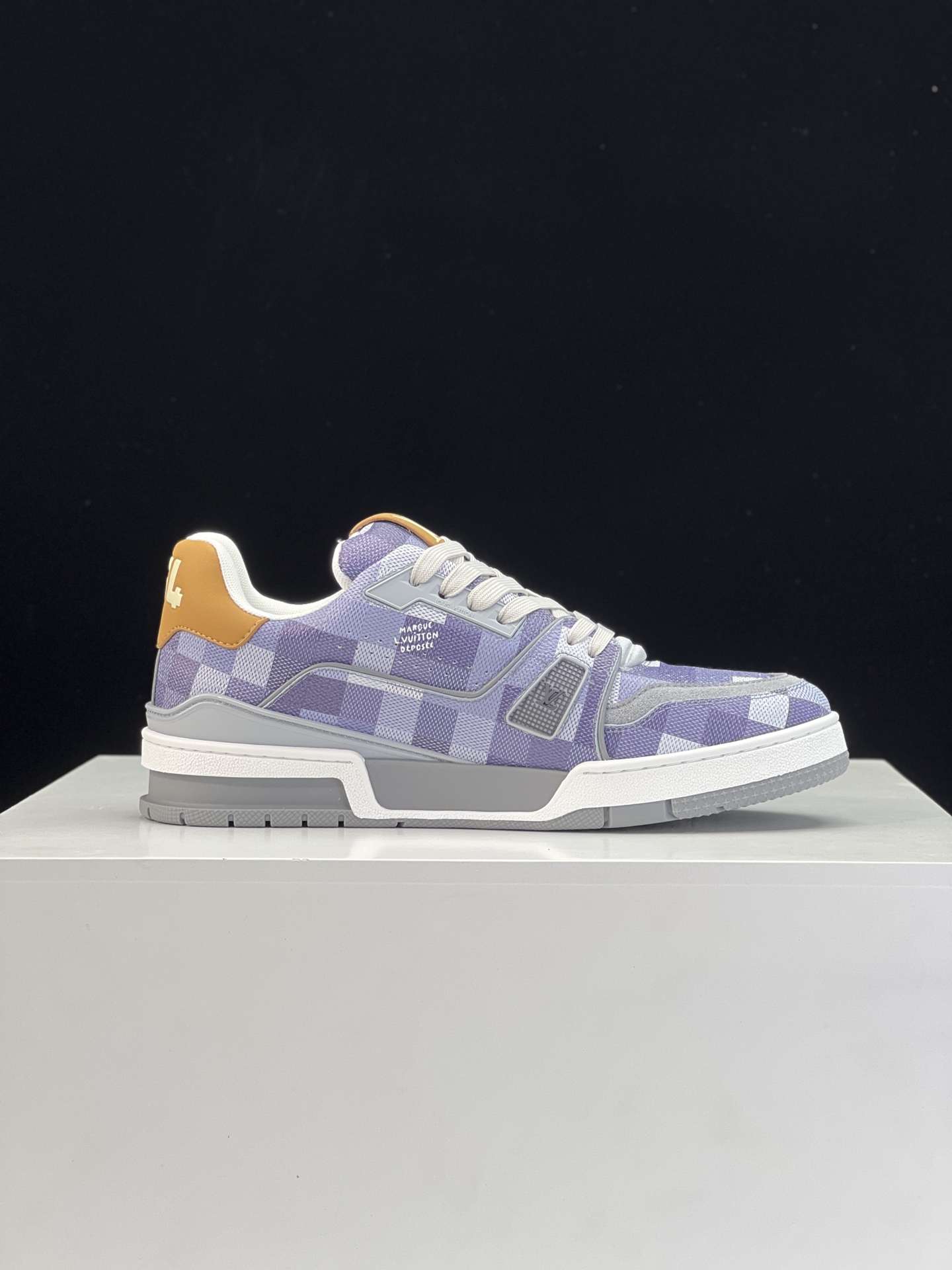LV