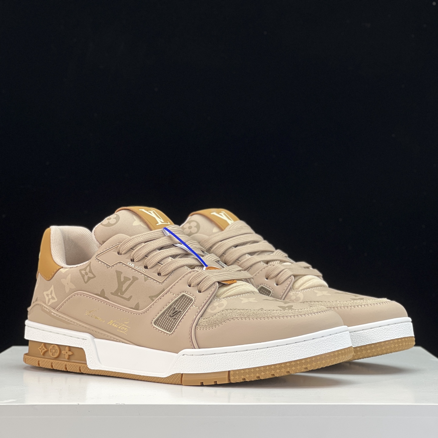 LV