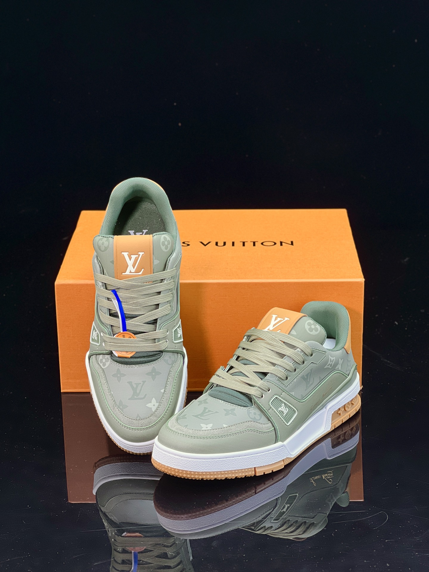 LV
