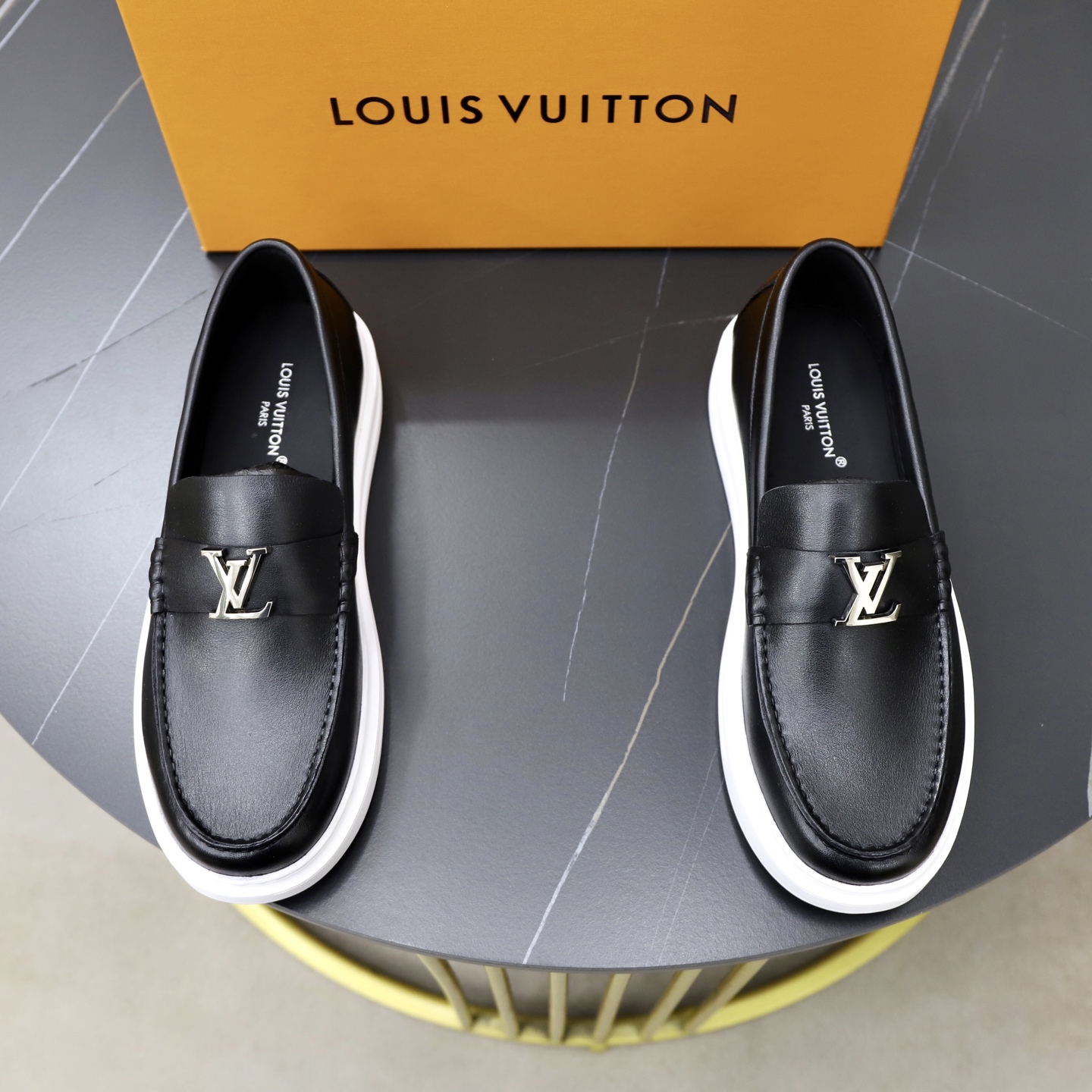 LV