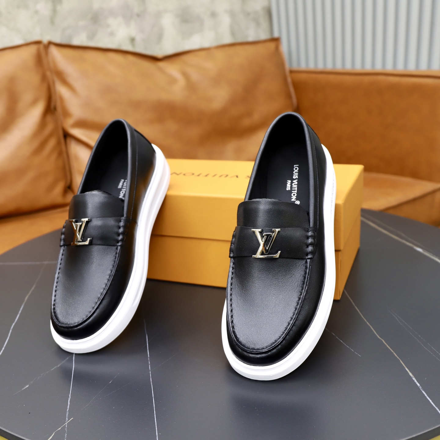 LV