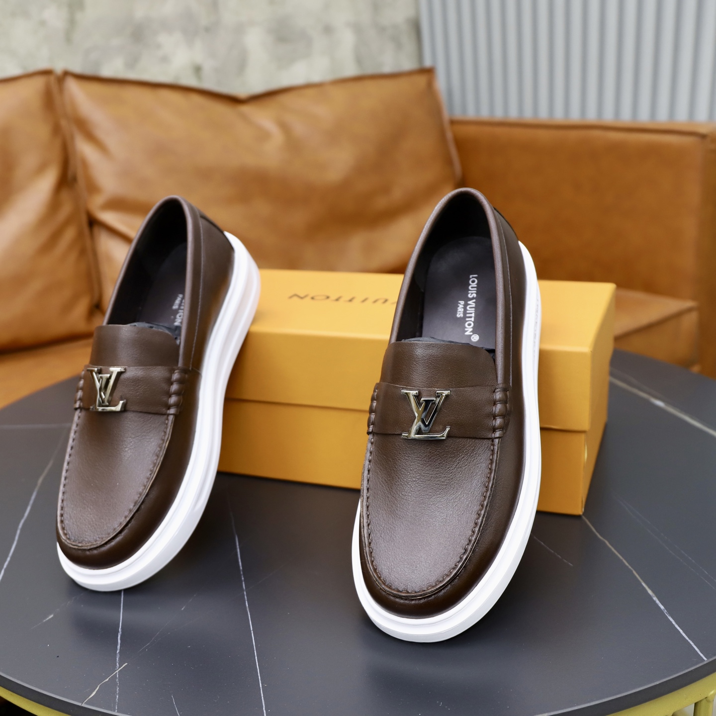 LV