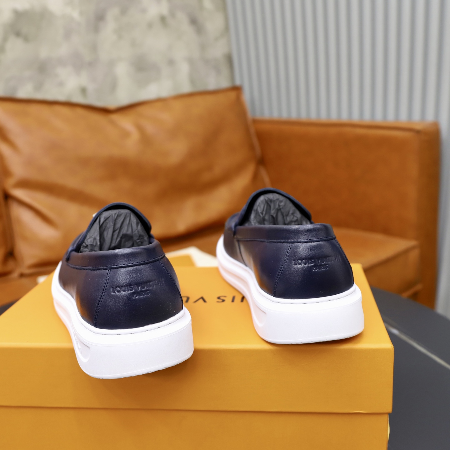 LV