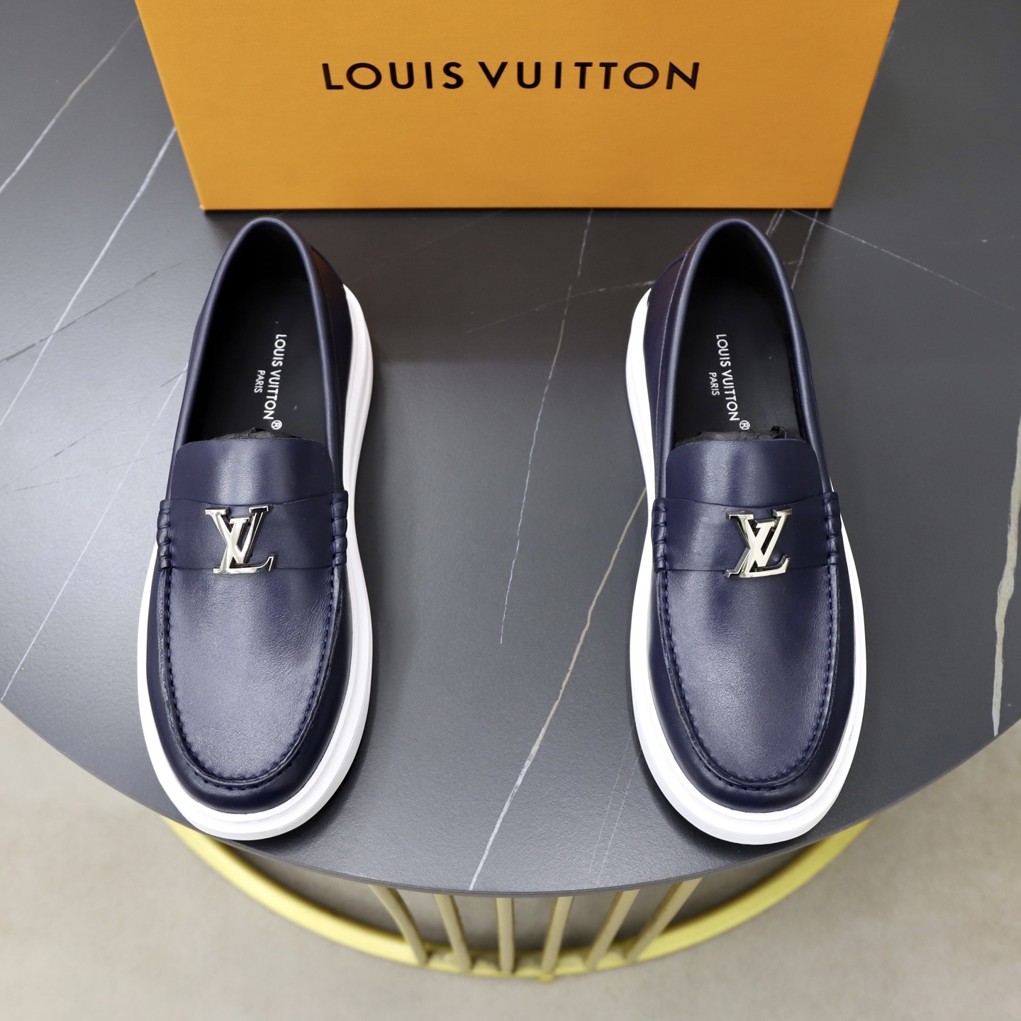 LV