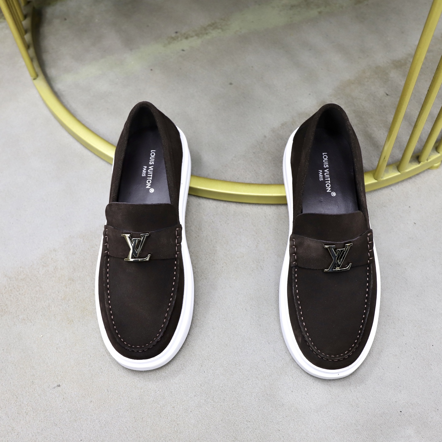 LV