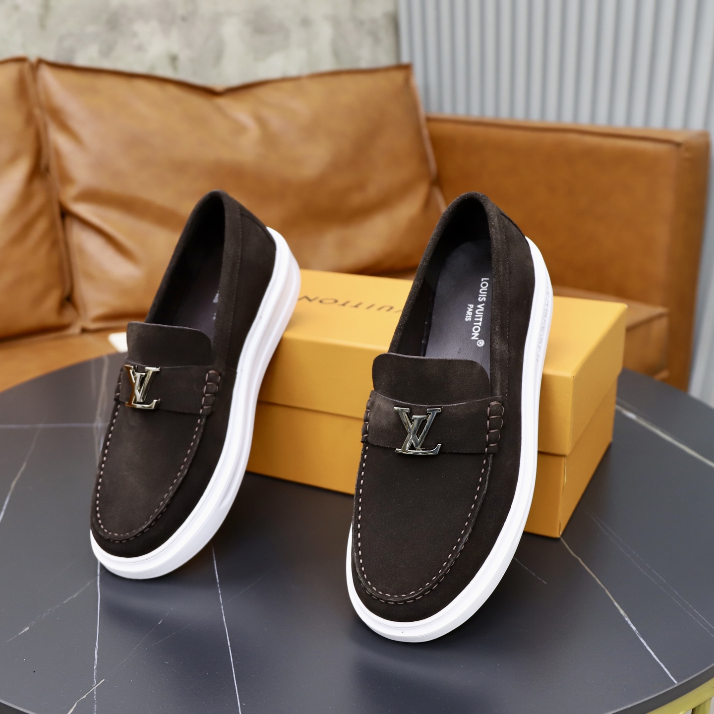 LV