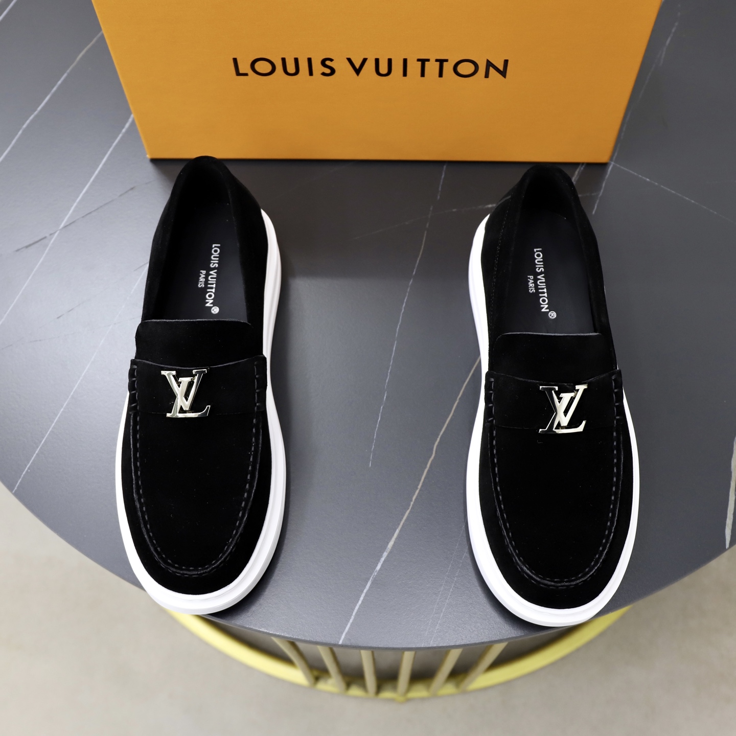 LV