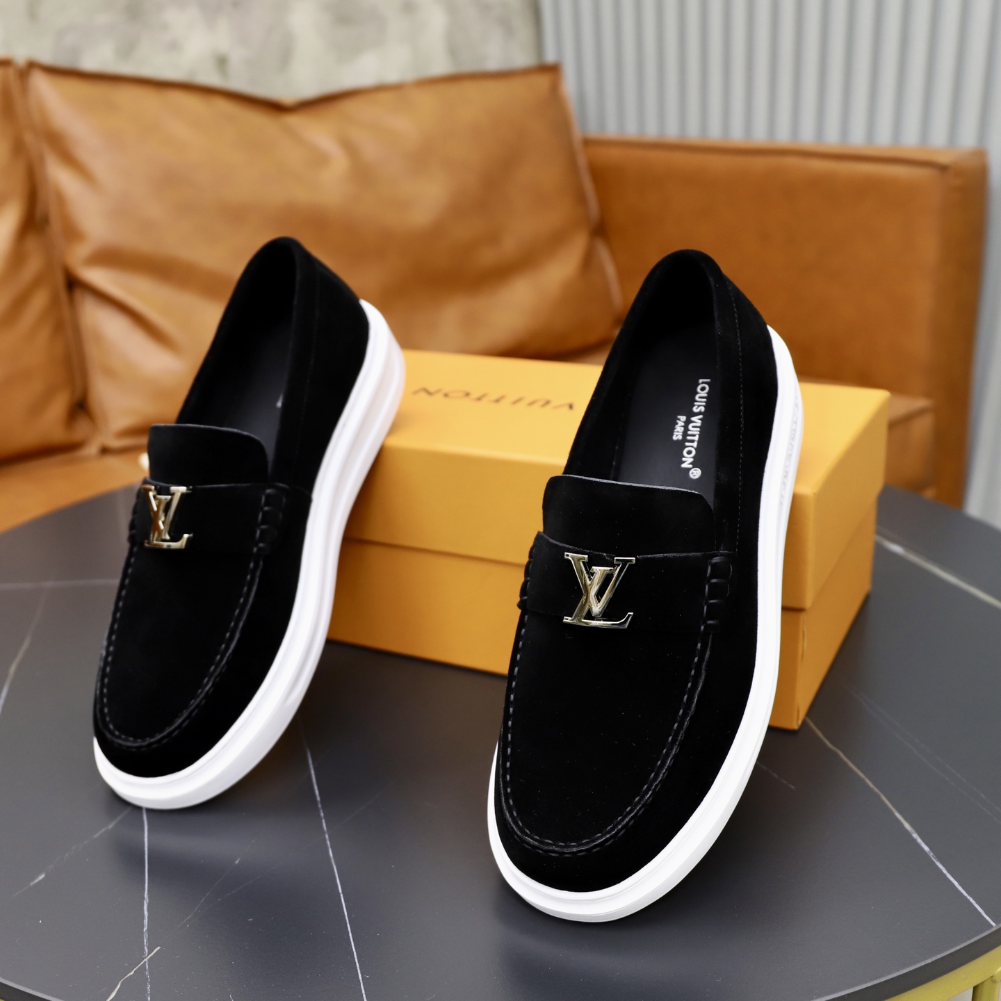 LV
