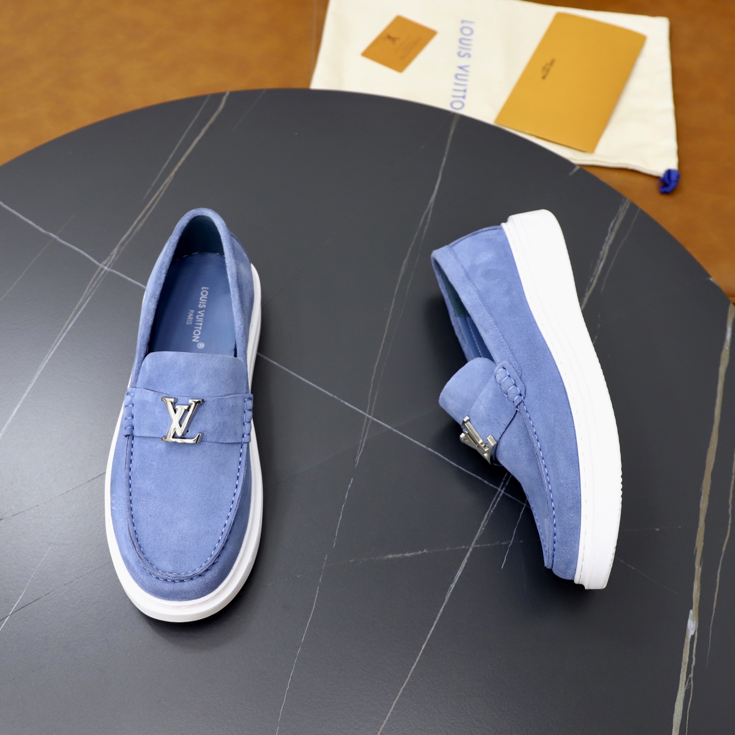 LV