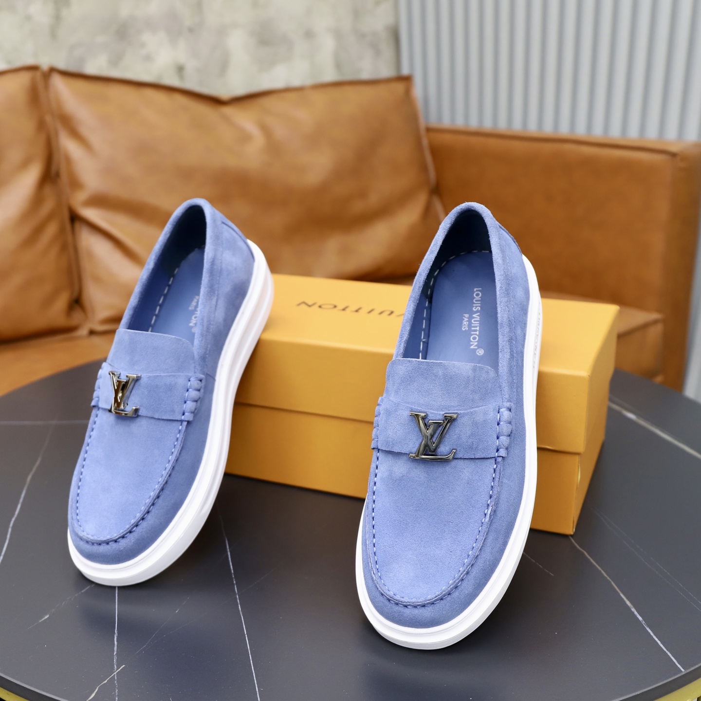 LV