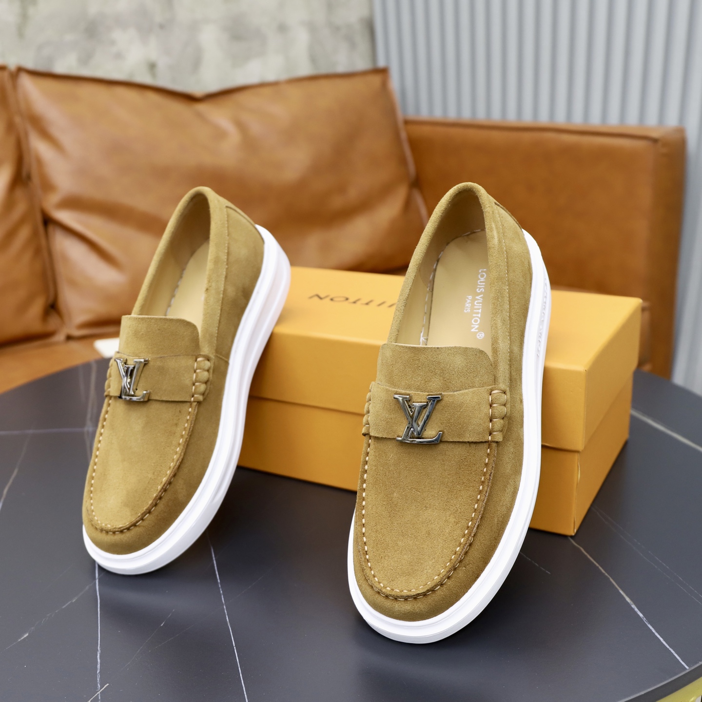 LV