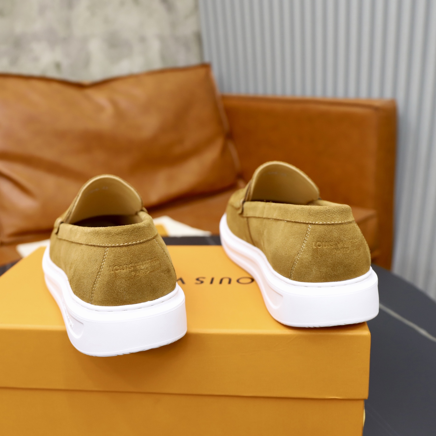 LV