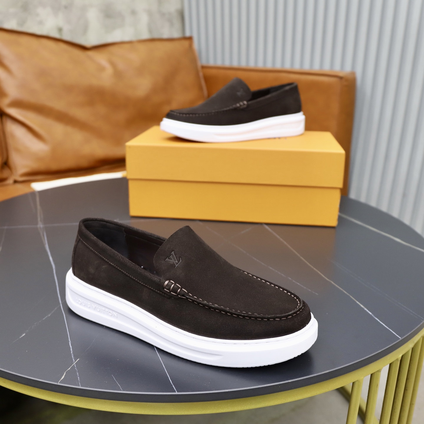 LV