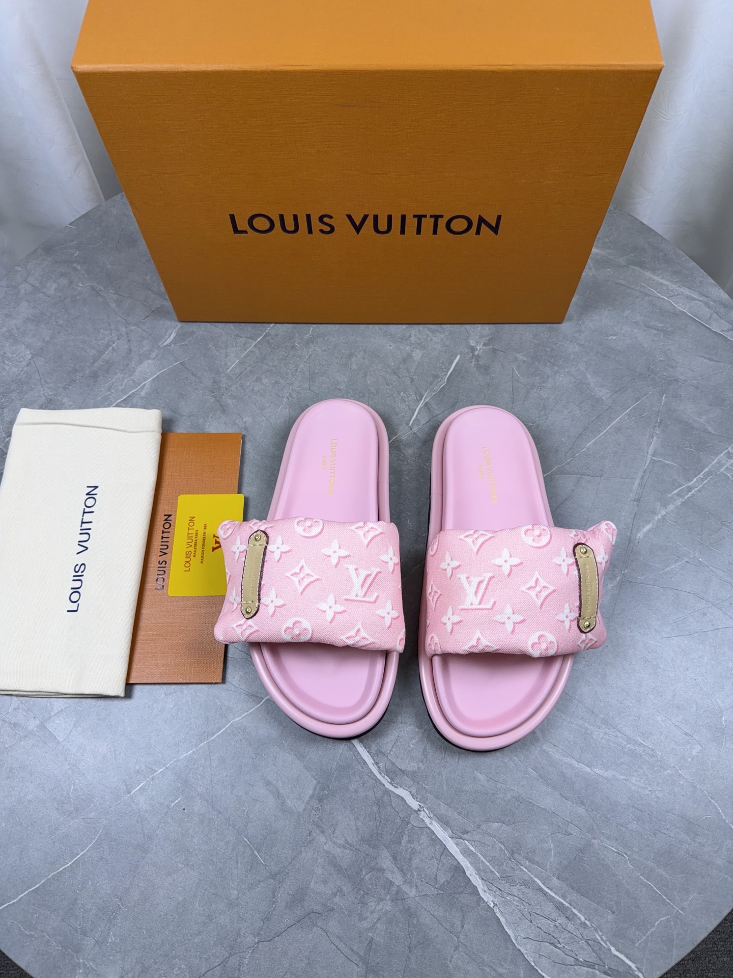 LV