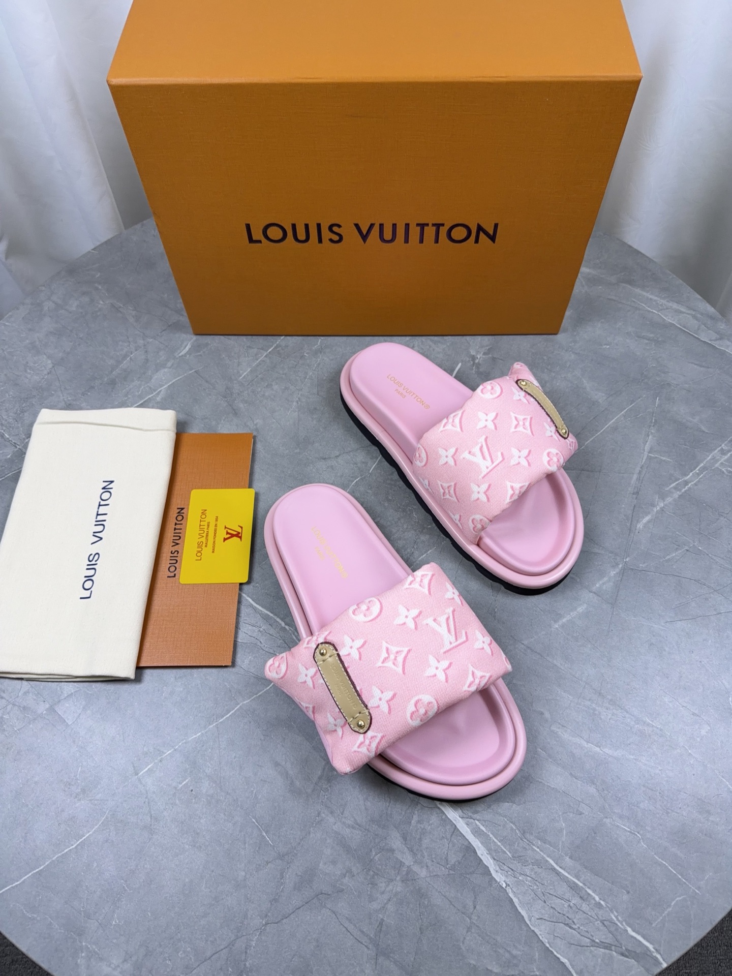 LV