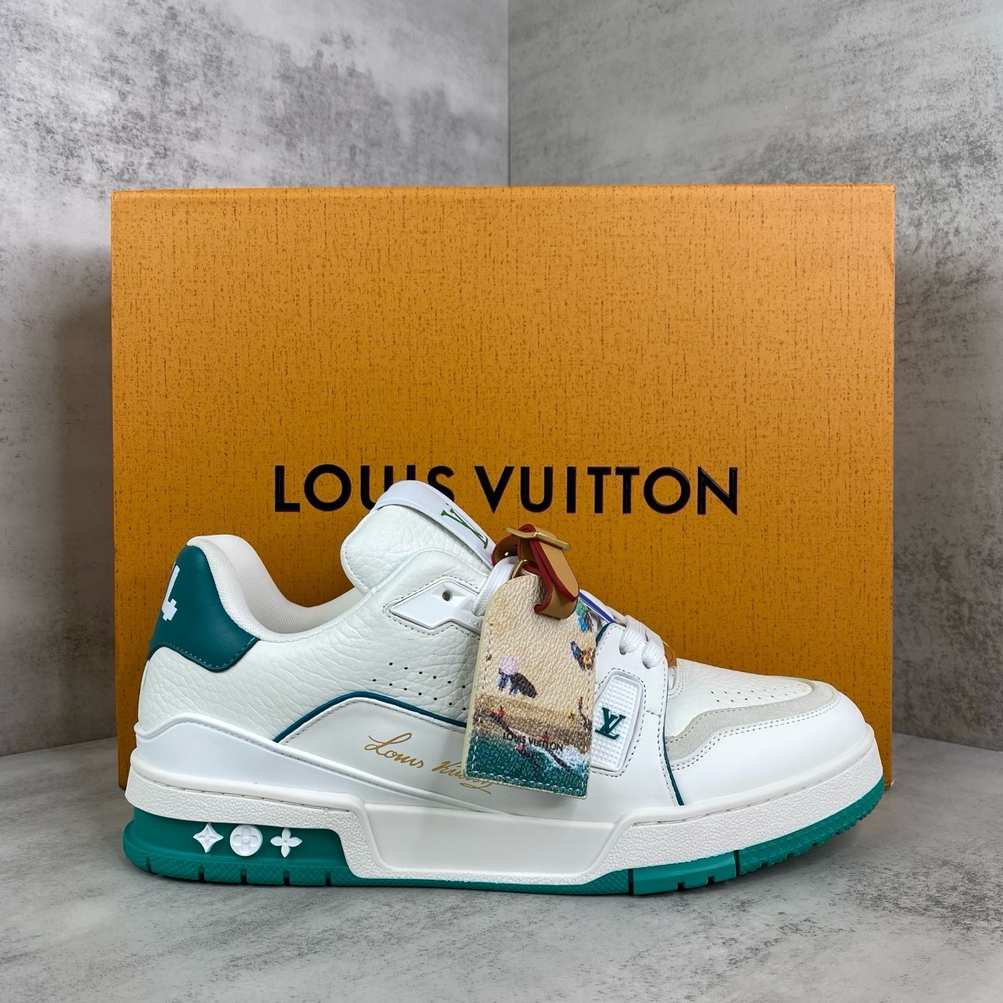 LV