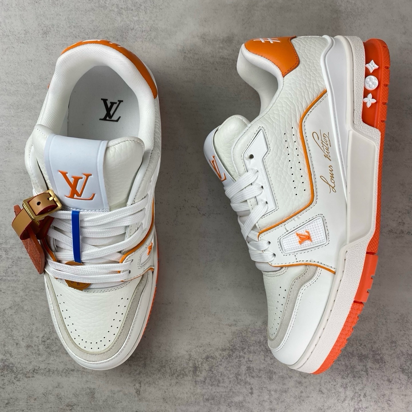 LV