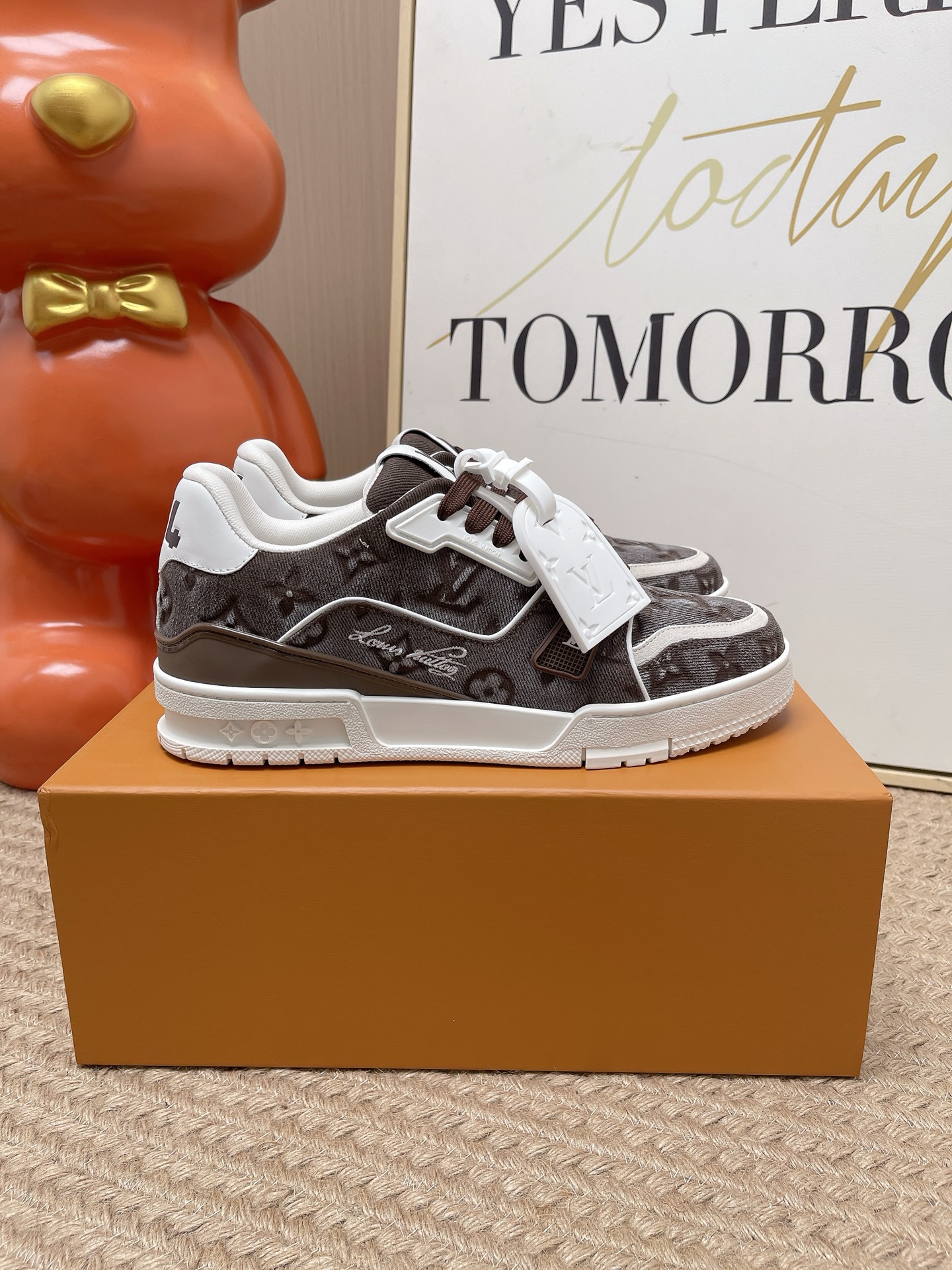 LV