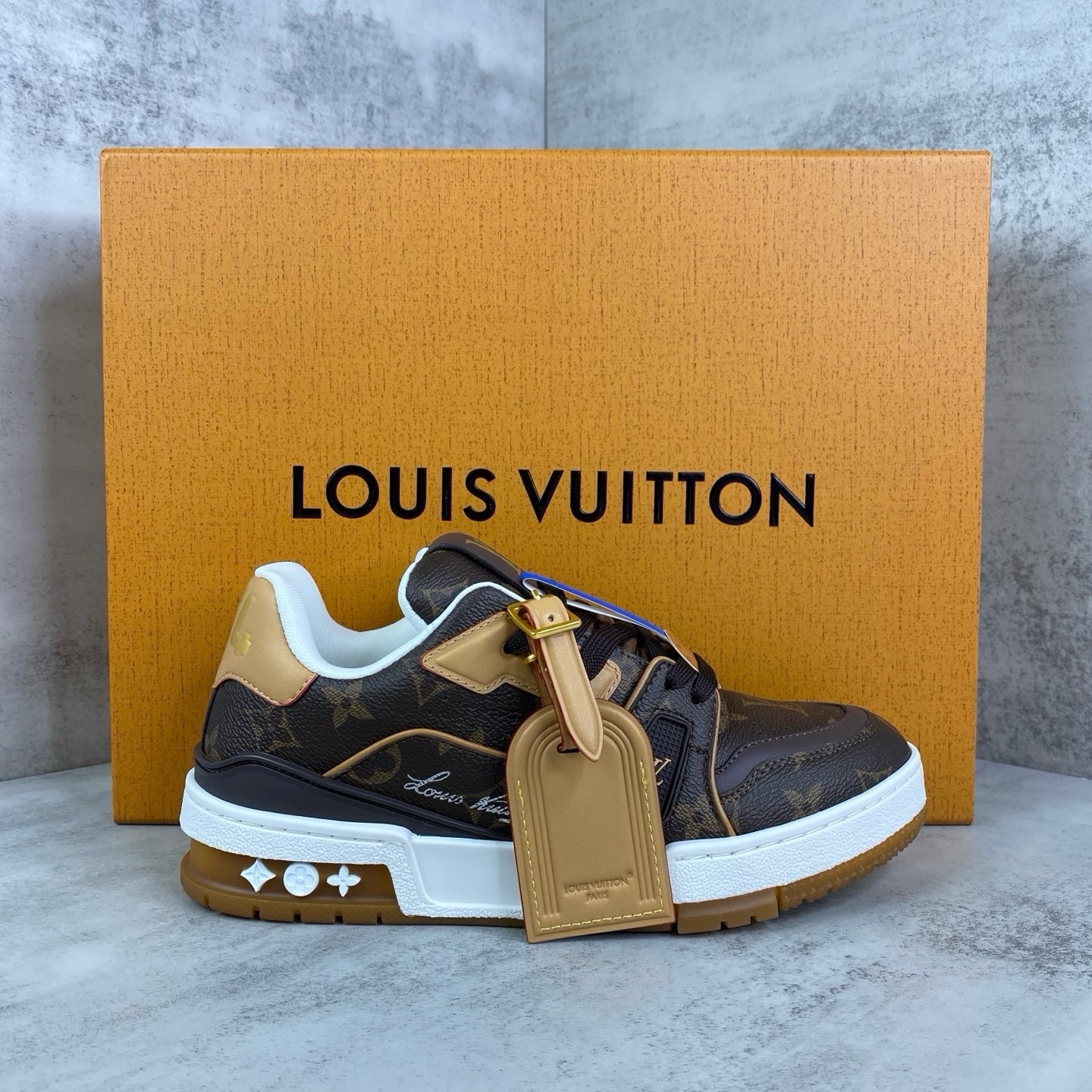 LV
